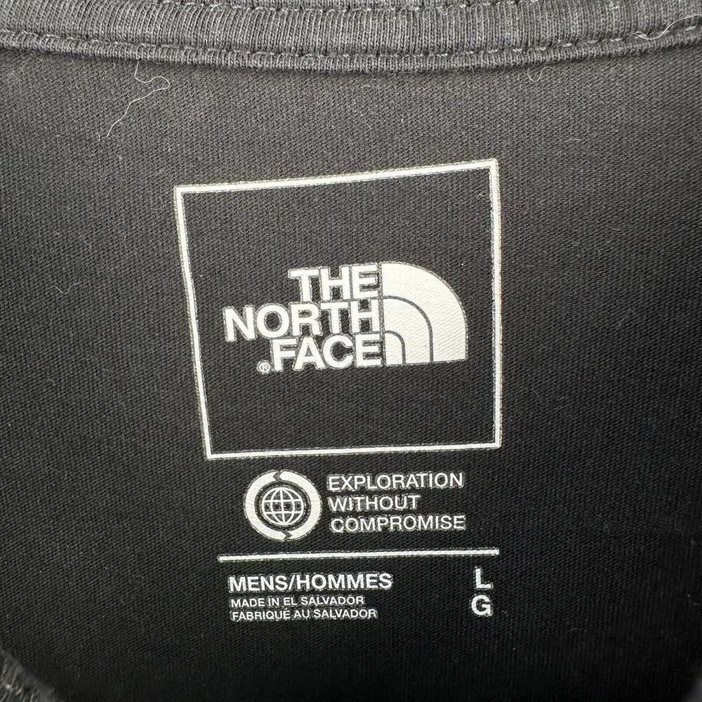 The North Face Tshirt Mens Large‎ Black White Never Stop Exploring Outdoors Camp
